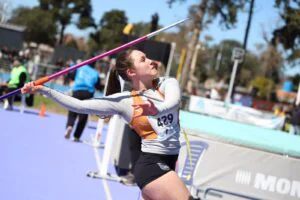 Competencia del Campeonato Nacional de Atletismo U18 en Venado Tuerto.
